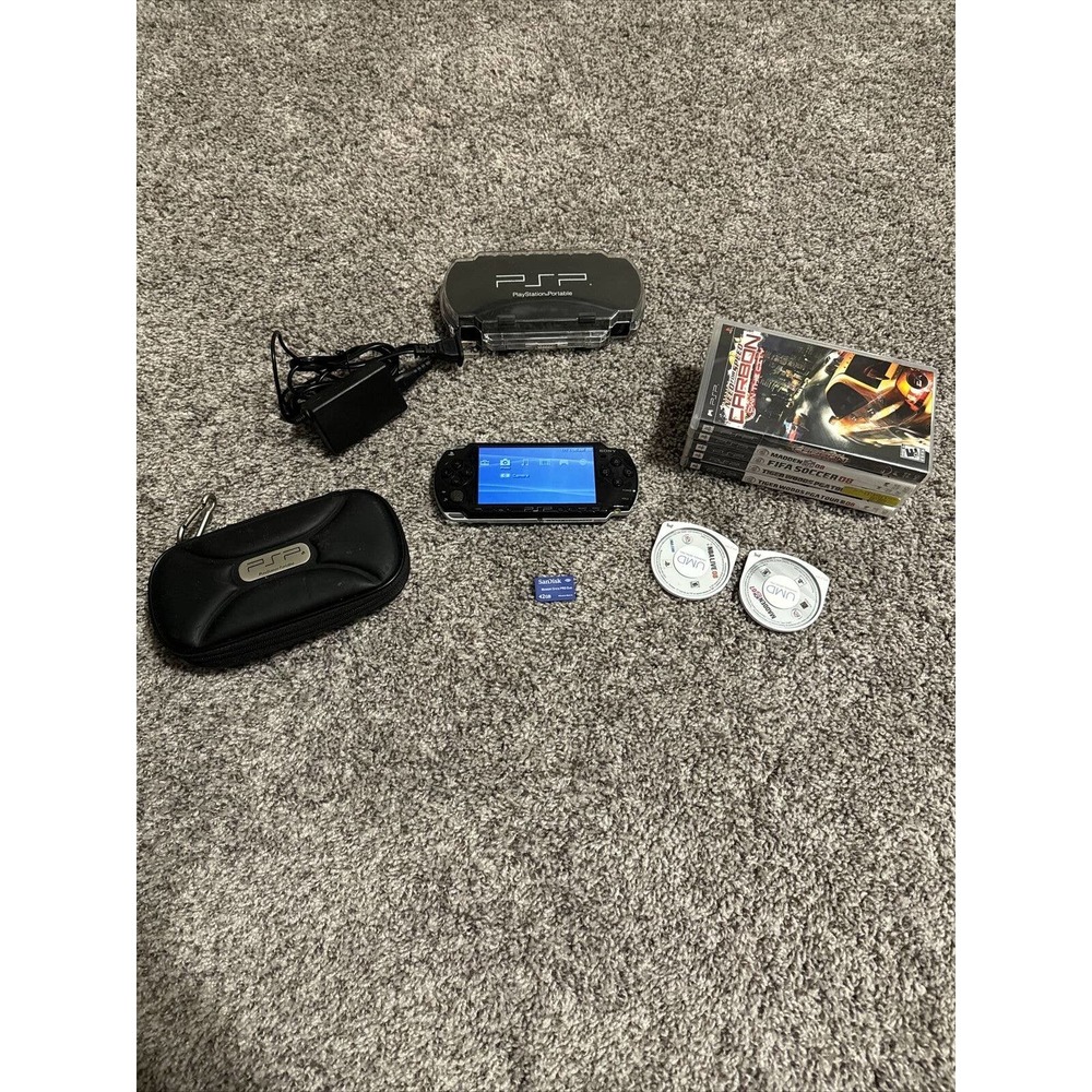 BLACK Sony PSP 2000 System w/ Charger & 2 gb Bundle TESTED